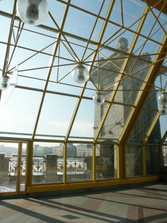  Очень тепло там было