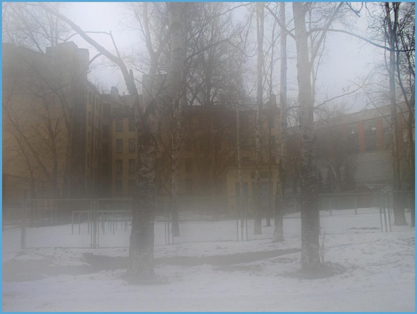 Один Петербургский двор (взгляд из другой реальности)