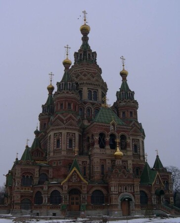 Храм в Петергофе.