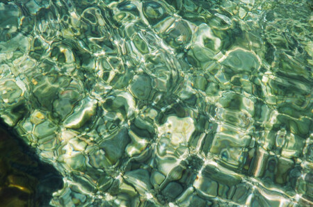 вода зелёная