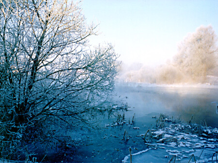 Дело было зимой.