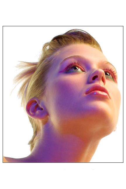 MAKE - UP