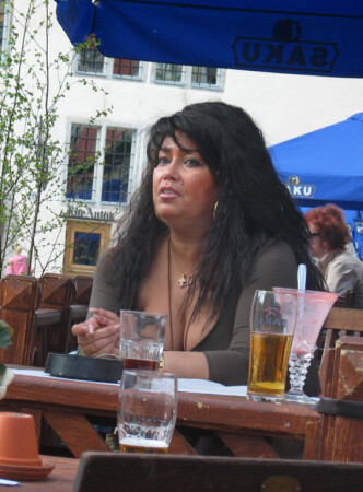 Ах какая женщина,мне бы такую !