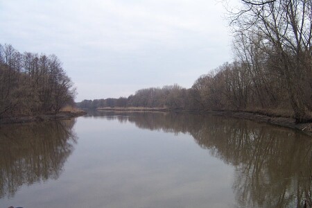 октябрь в апреле