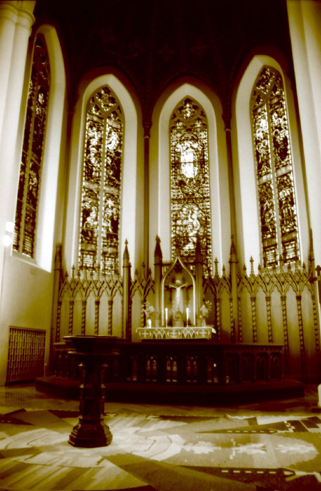 Katolicheskii hram