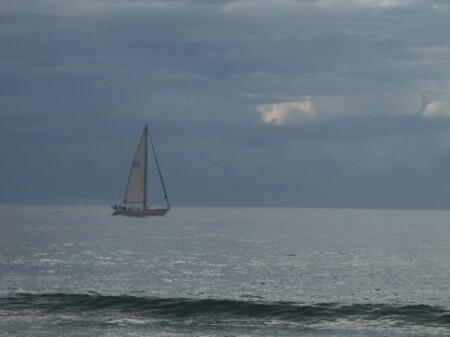 белеет парус одинокий...