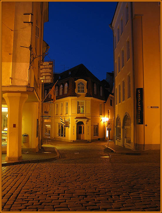 Ugolok nochnogo Tallinna