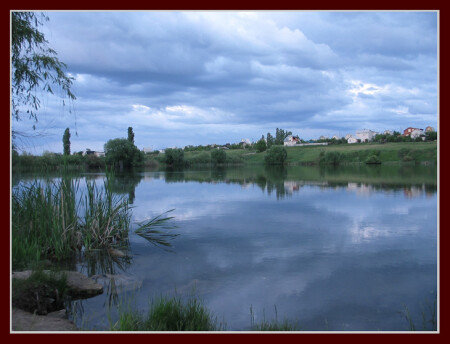 вечерний пруд