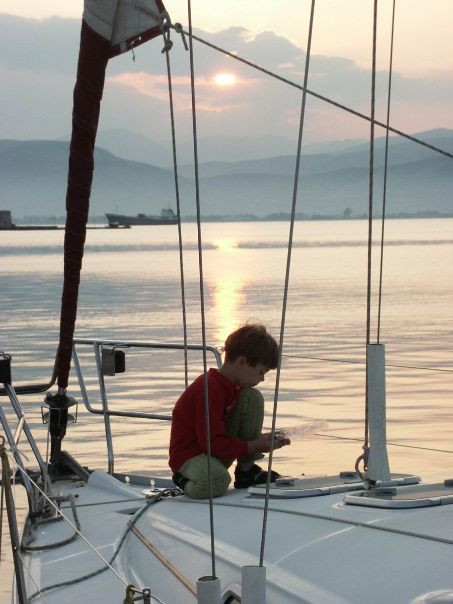 Вечер. Эгейское море.