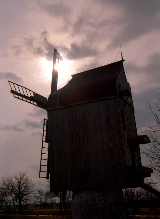 Старая мельница