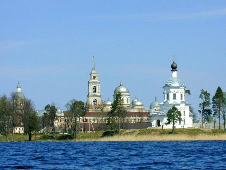 Нилова Пустынь