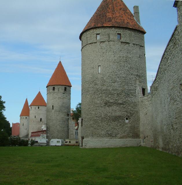 Парад башенок