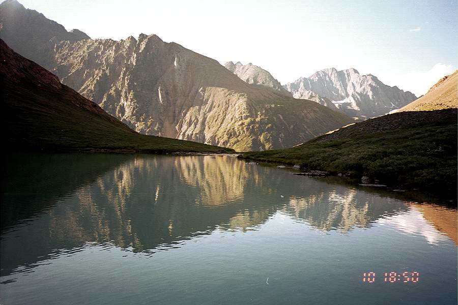 Озеро на закате