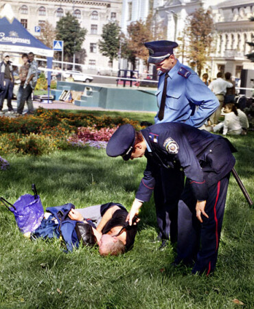 не будите Сына Божьего (из серии "соглядатай")