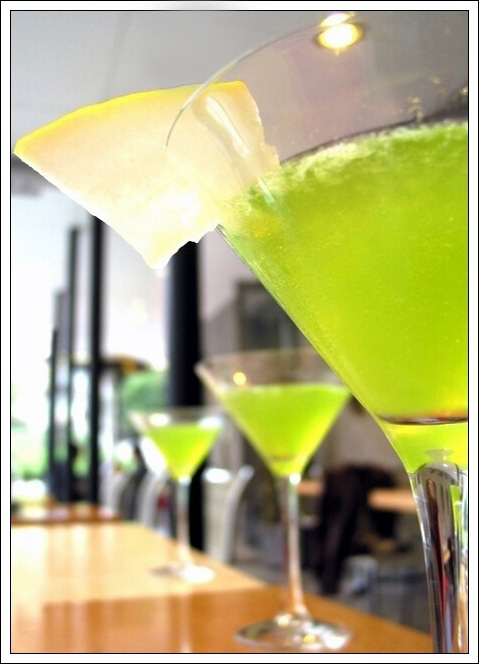 Melon Breeze, get infected with fresh melon... It's incurable!