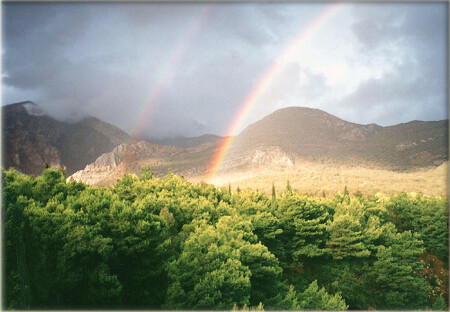 Черная гора и радуга. (Репост с учетом замечаний)