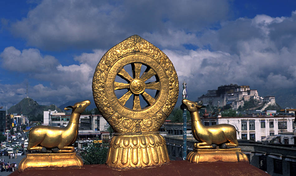 Jokhang Golden Roof 2