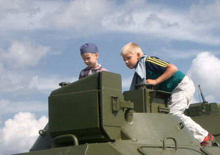 Здесь должен стоять боевой бурбулятор - мне папа говорил