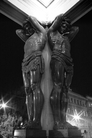 Нас просто нет...