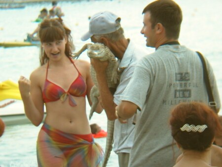 ВАУ какой он у вас! а можно подержать?