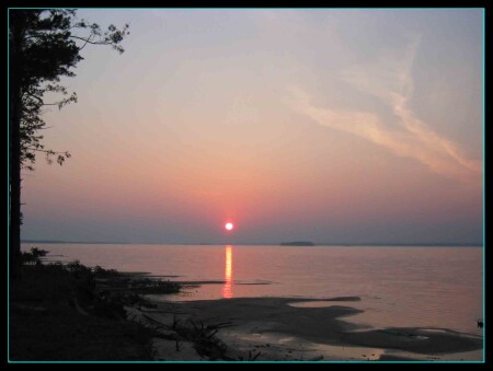 Осенний вечер на Обском море.