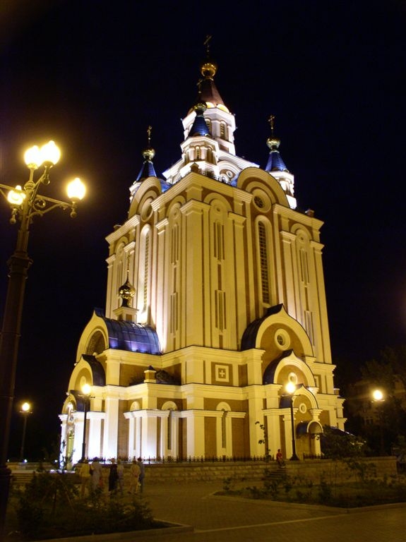 Собор в ночи