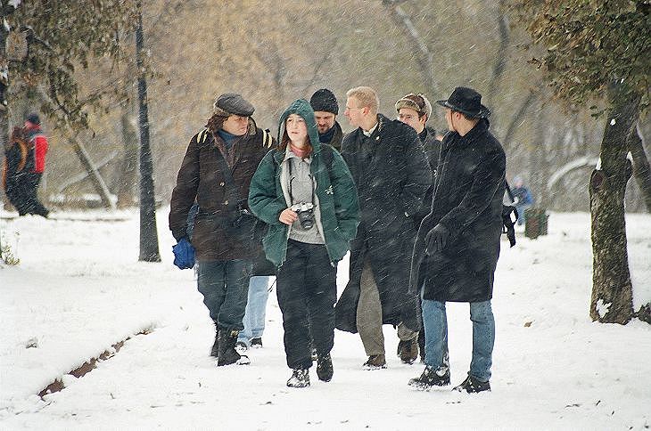 "Буря, дождь и туман, ничто не сможет мне помешать..."