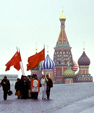 Кресты и флаги