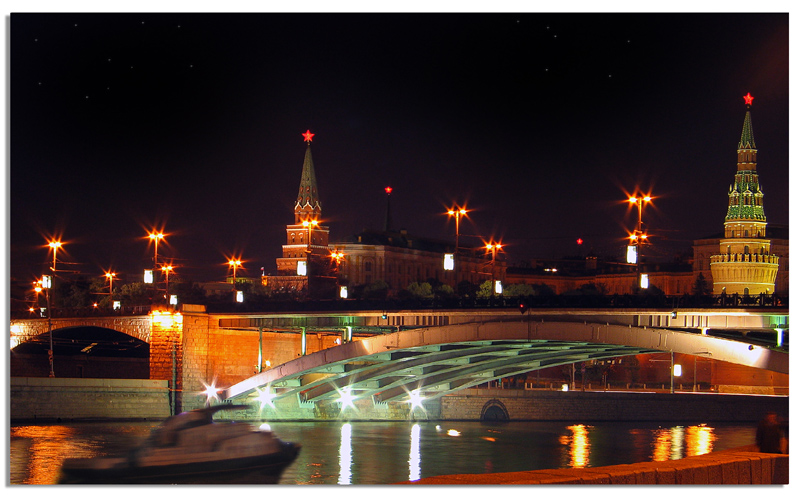 Москва-как много в этом звуке...
