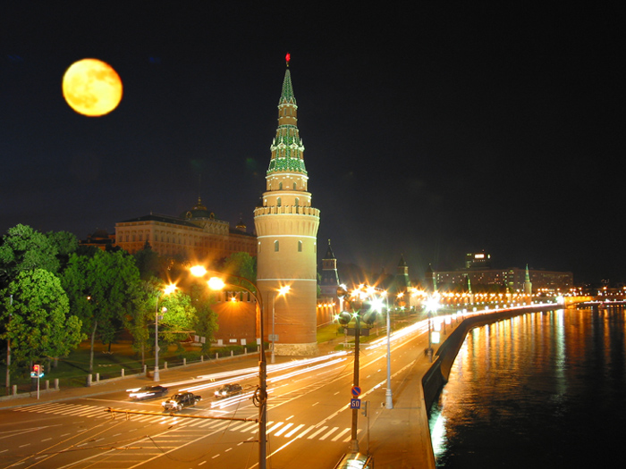 ЛунаКремль