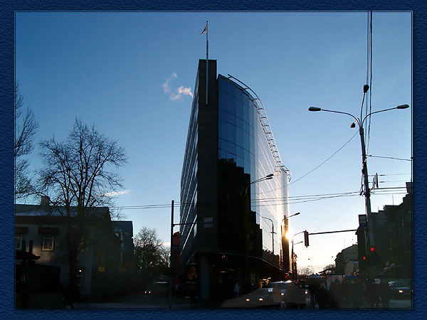 Эсминец финансового бизнеса