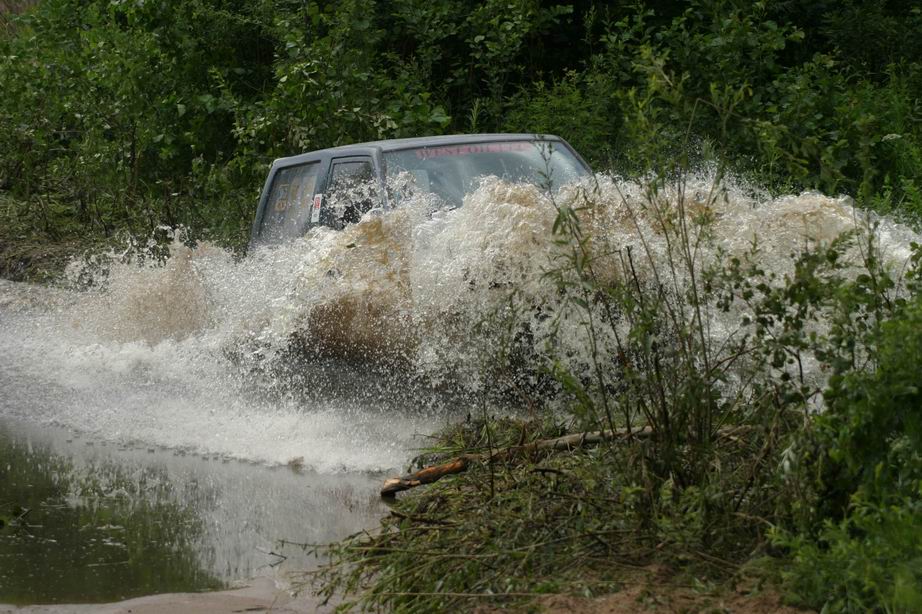 buldozer mitsubisi.