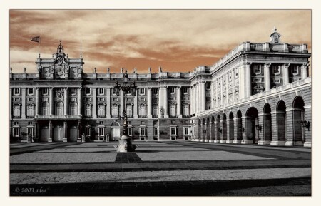 Palacio Real de Madrid - B&W