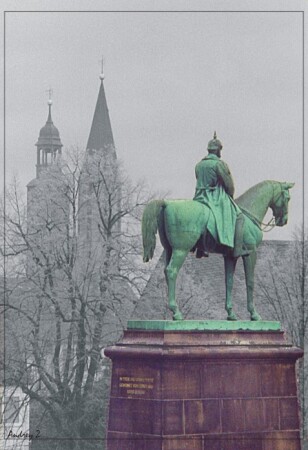 Взгляд на историю со спины