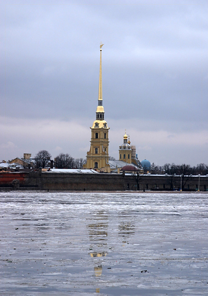 Полдень.