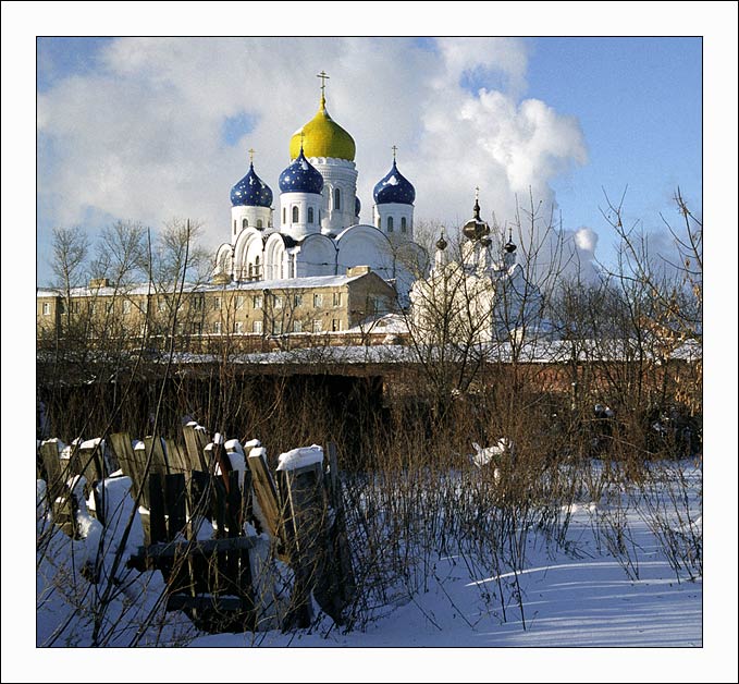 Зима в Угрешском монастыре