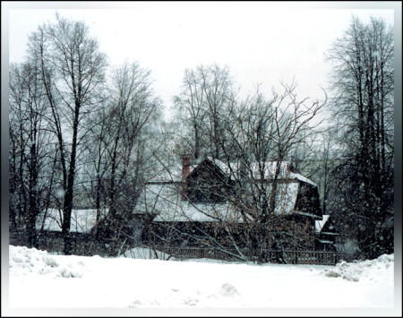 Московский домик. Снегопад.