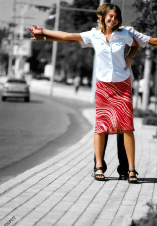 герой. ученый и красавица. кудабы ни пошли везде .найдут приют