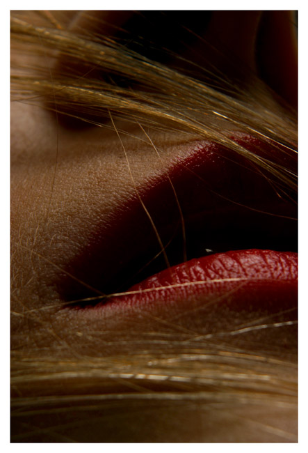 KISS ME
