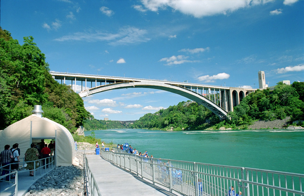 Niagara. Любимый всеми Rainbow Bridge в горизонтальном исполнении