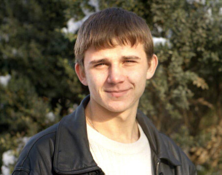 младший