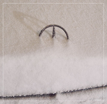 Спят усталые игрушки...