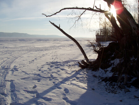 Волга во льдах