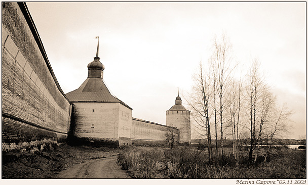 В городе N