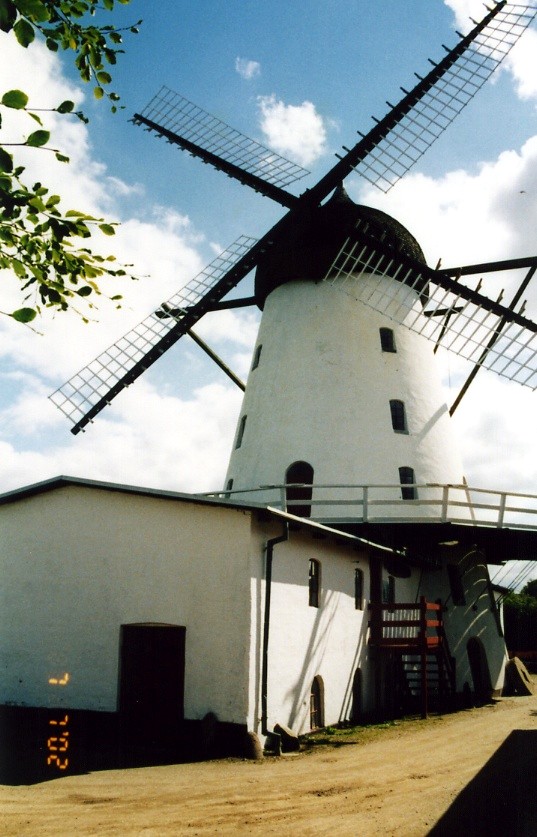 Старая мельница