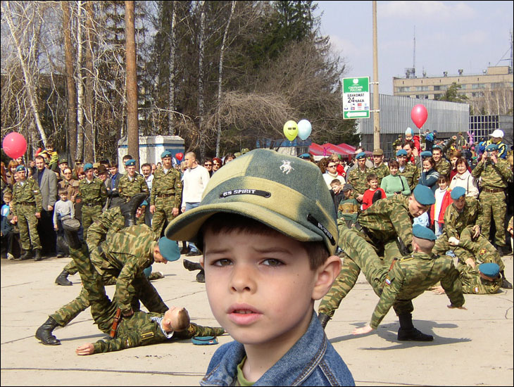 Будущий десантник