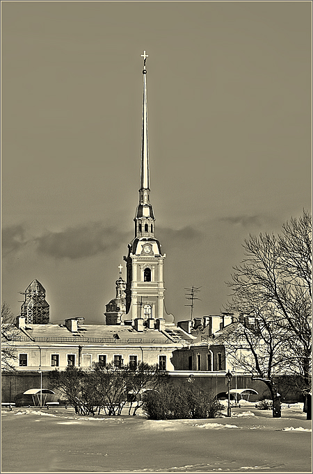 Черно-белый Петербург.