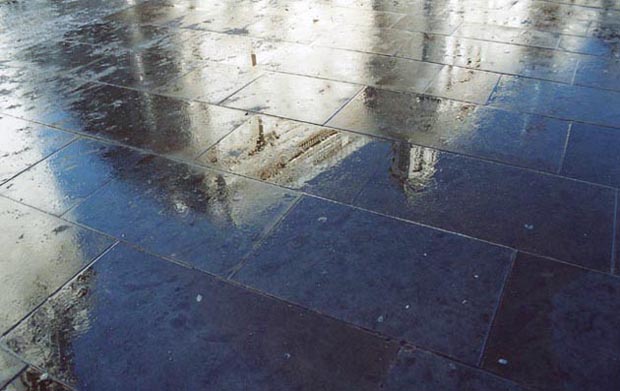 Trafalgar square