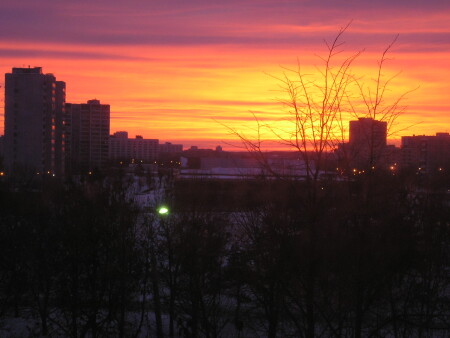 Февраль... 7-20 утра...