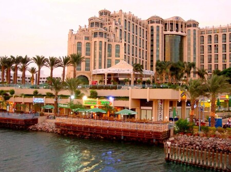 Eilat. Когда зажигаются огни